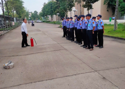 Cung cấp dịch vụ bảo vệ chuyên nghiệp